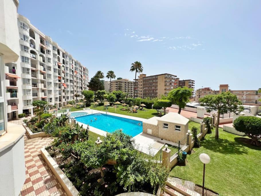 Luminoso Y Espacioso Apartamento De Playa!